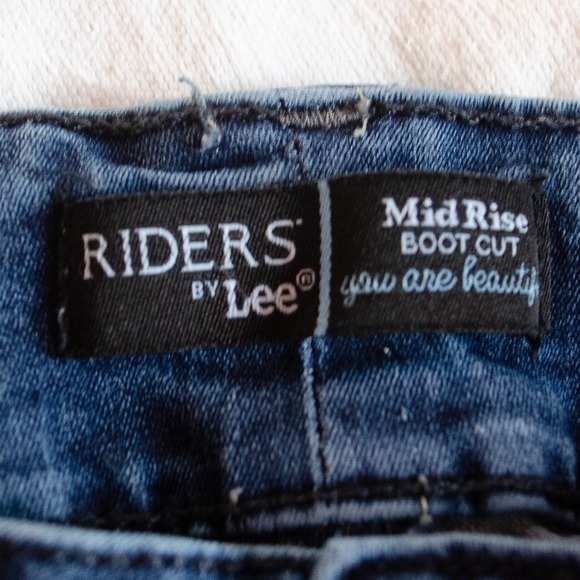 Riders By Lee MidRise BootCut - Picture 2 of 3